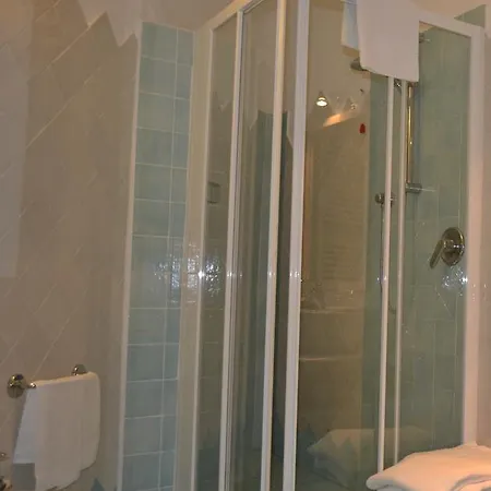 Delfino ארזח'ינה